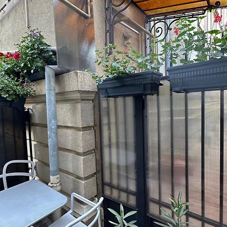 Apartamento Casa De Povesti - Calea Victoriei Bucarest Exterior foto